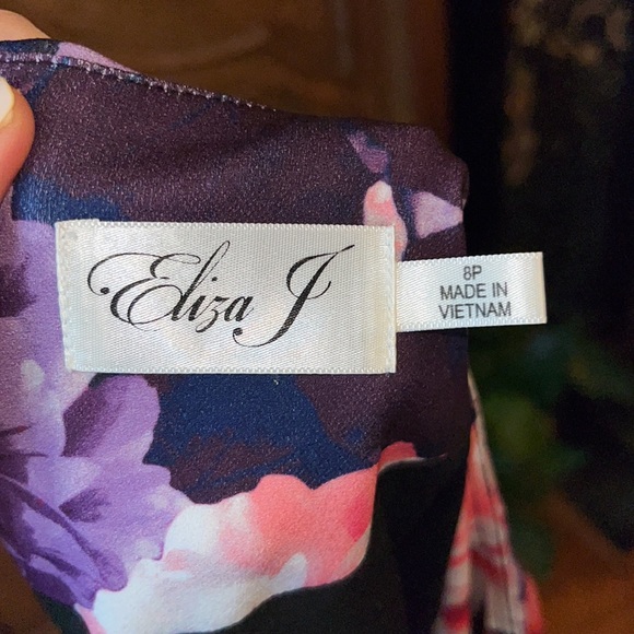 Eliza J Floral Fit & Flare Floral Cocktail Dress - Picture 10 of 13